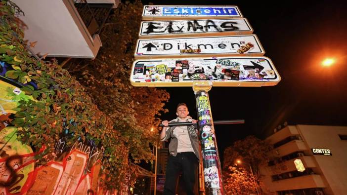 Ankara’da Kızılay tabelası sosyal medya akımına dayanamamıştı: Belediye çözümü buldu: Barfiks takıldı