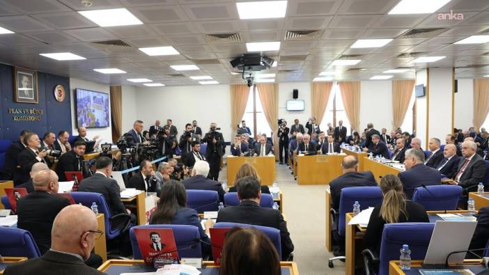 Kürtçe ‘bilinmeyen dil’ yerine ilk kez tutanaklara girdi: Meclis'in 'dil açılımı' 2 saat sürebildi