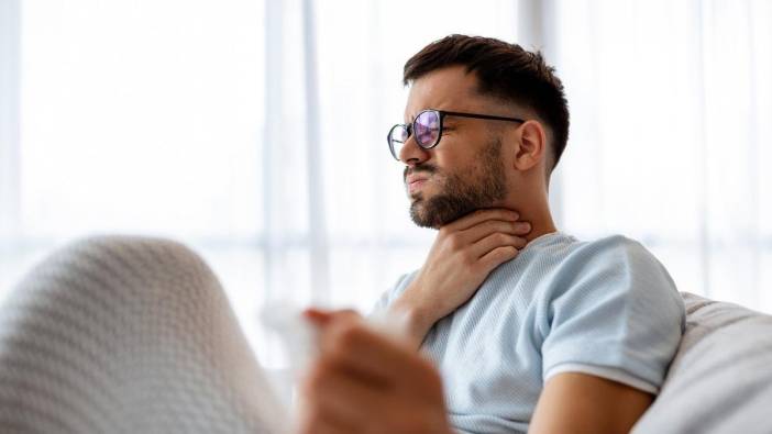 Tek başınasınız ve boğazınıza yemek kaçtı! İşte sizi mutlak ölümden döndürecek o hareket: Uzman isim açıkladı