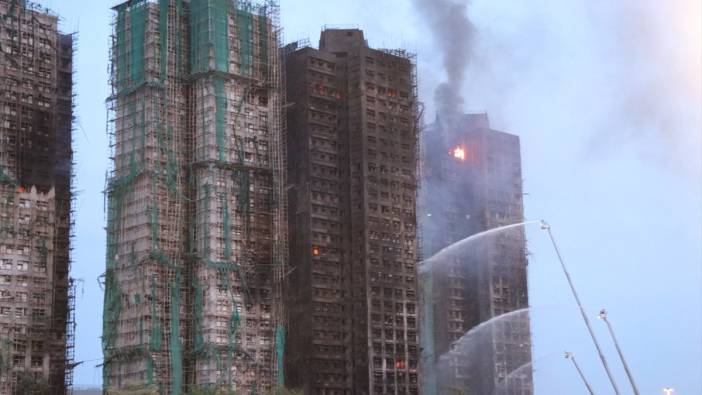 Hong Kong faciası: Yangın 7 bloğa nasıl yayıldı?