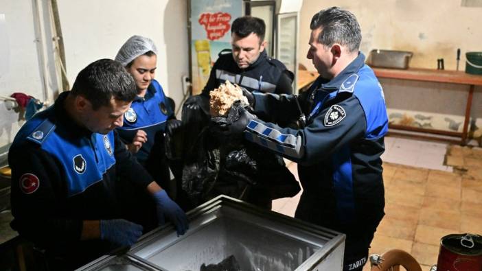 Belediye göz açtırmıyor! Hijyen kurallarına uymadan tavuk pişirmişler: İşletme mühürlendi