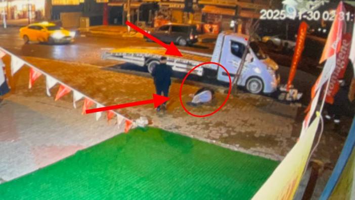 Alkollü sürücü feci kazaya neden oldu! Motosikletli sürücü oto kurtarıcıya ok gibi saplandı