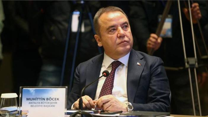 Hastaneye kaldırılan Muhiddin Böcek'in avukatlarından açıklama: Durumu ciddi