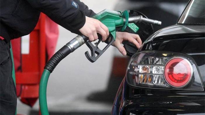 Araç sahiplerinin gözü kulağı onda! Akaryakıt fiyatları değişti mi? 9 Aralık akaryakıt fiyatları