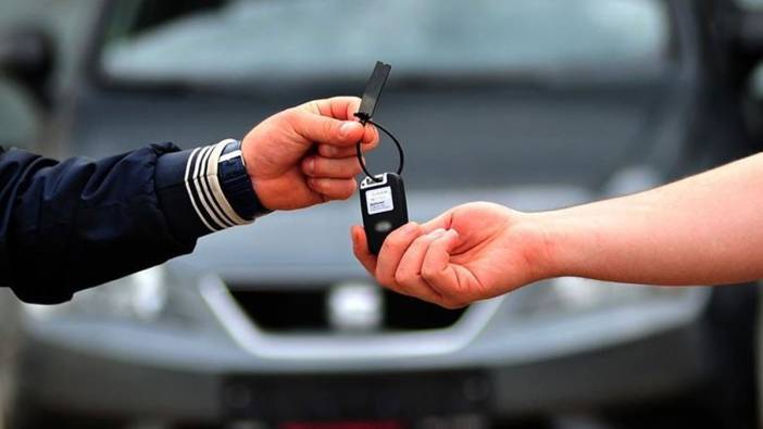 CHP’den iktidara “Tekerlekli vergi dairesi” eleştirisi: 1 araba kendine, 1 araba devlete