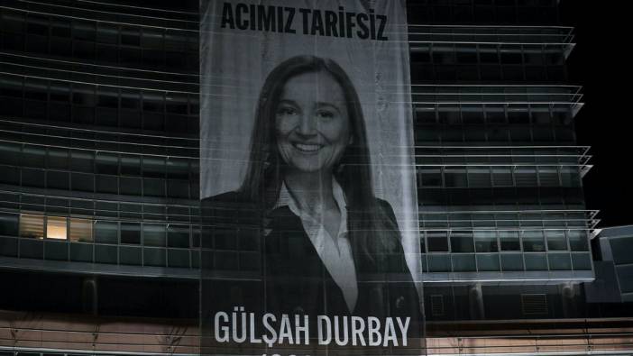 CHP Genel Merkezi’ne dev Gülşah Durbay portresi