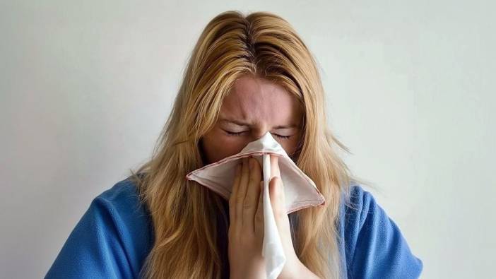 H3N2 virüsü Türkiye'deki ilk kurbanlarını arıyor! İşte belirtileri...