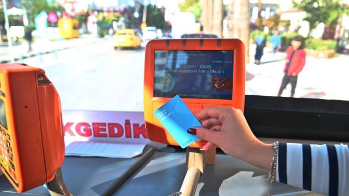 Büyükşehirden vatandaşların yükünü hafifleten proje: Anne Kart ile 15 binin üzerinde anne ücretsiz ulaşımdan faydalanıyor