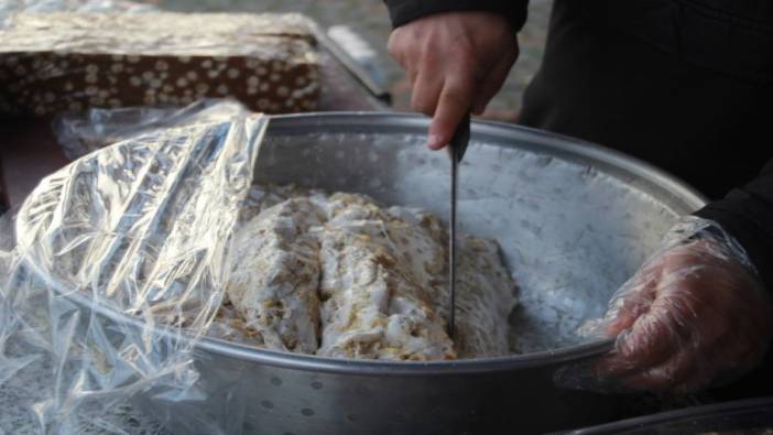 Ordu’nun tescilli lezzeti! Yapımı tam 3 gün sürüyor, kışın vücudu şömine gibi ısıtıyor