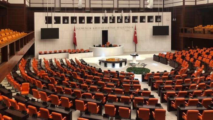 TBMM’ye sunuldu: Memura yıllık 35 bin TL, emekliye 20 bin TL ek ödeme teklifi