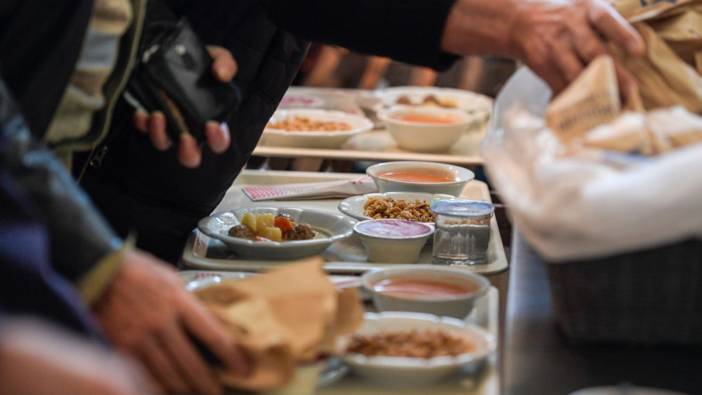 İzmir'de 50 TL'ye ziyafet devam ediyor! Kent Lokantaları 700 bin porsiyona ulaştı