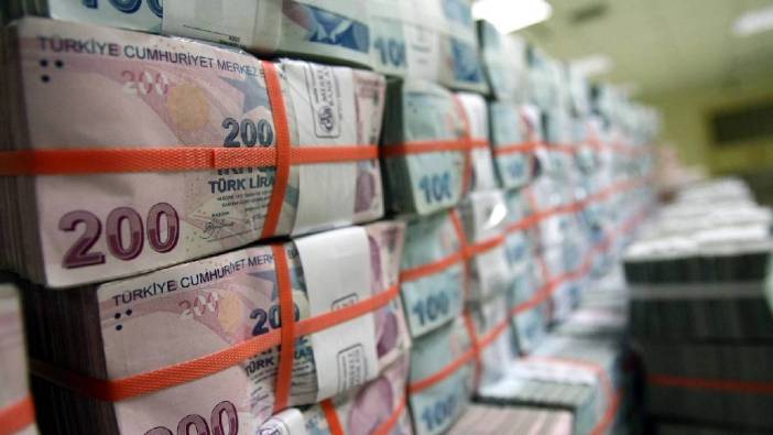 Bütçede Nisan şoku: Açık ikiye katlandı, harcama kalemleri kontrolden çıktı