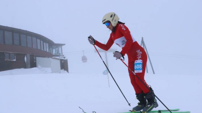 Erciyes'te zirve mücadelesi! Dağ kayağı Türkiye Şampiyonası Kayseri'de yapıldı