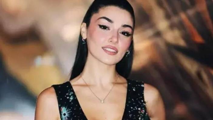 Hande Erçel Paris Moda Haftası’na damga vurdu! Kombini dile düştü: "Ayakkabı krizi" sosyal medyayı ikiye böldü