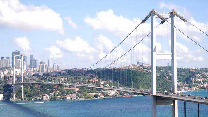 ‘İstanbul'un iki köprüsü özelleştiriliyor’ iddiası... CHP'li Yavuzyılmaz belgeleri açıkladı: Geçiş ücretine yüzde 100 zam