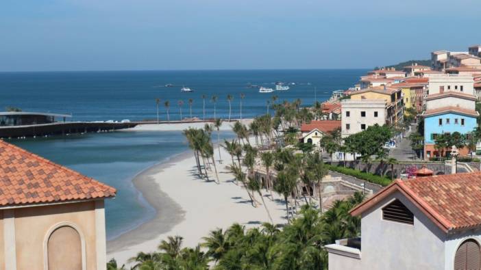 Bu teleferik dünya rekoru kırıyor! Deniz üstünde ilerliyor, iki adayı birleştiriyor: Dünyanın en uzun deniz teleferiği