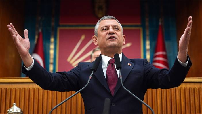 Özel, Mesut Özarslan'a attığı mesajları tek tek okudu: Bu Tosuncuk milletin helal oylarıyla kaçıyor