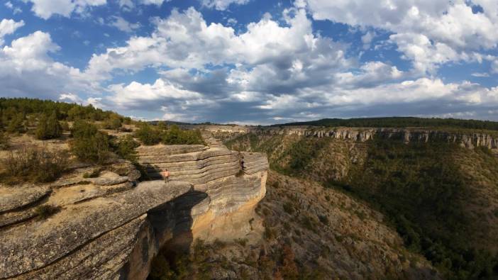 Turistlerin gözdesiydi! Safranbolu’daki meşhur taş teras için çökme uyarısı: Valilik girişleri yasakladı