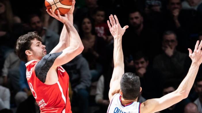 A Milli Erkek Basketbol Takımı Sırbistan'ı deplasmanda devirdi: 12 Dev Adam'dan 3'te 3