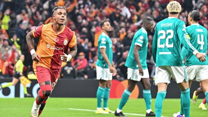 İngiltere Galatasaray'ı konuşuyor! Liverpool zaferi manşetleri süsledi: Türk devi yine başardı