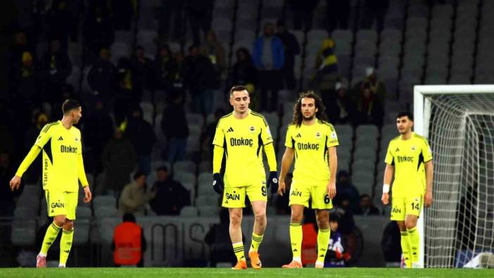 Karagümrük 67 yıl sonra Fenerbahçe'yi mağlup etti