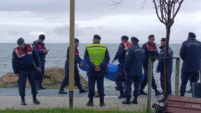 5 gün arayla ikinci olay! Ordu'da sahile şüpheli cisim vurdu