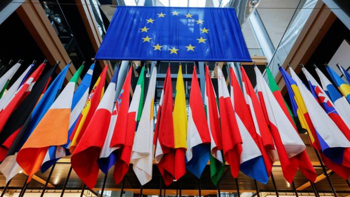 AB ülkelerinde yapılan ankete göre ABD, müttefikten çok “tehdit” olarak görülüyor