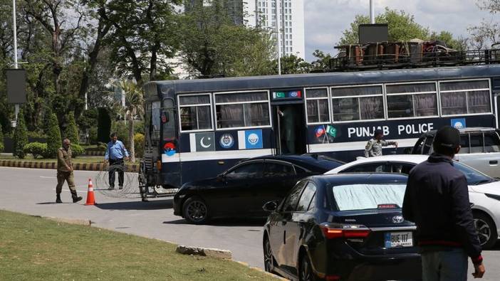 Pakistan'da müzakere hazırlıkları: İslamabad'a giriş çıkışlar kapatıldı