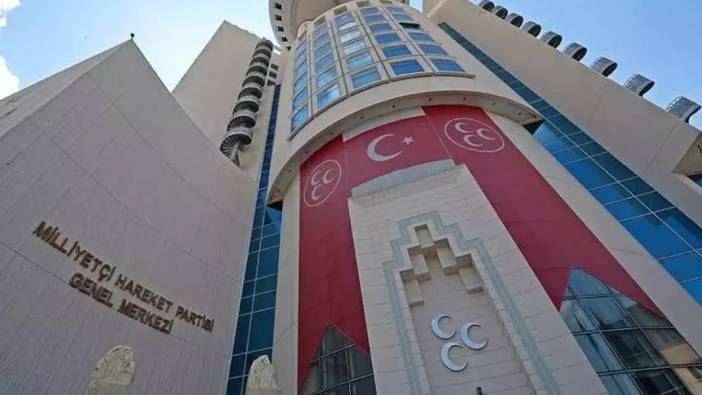 MHP’de İzzet Ulvi Yönter depremi devam ediyor: Bilecik ve Çanakkale İl Teşkilatları da feshedildi