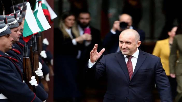 Bulgaristan seçimlerini kim kazandı? Rumen Radev kimdir, kaç yaşında ve partisi ne kadar oy aldı?