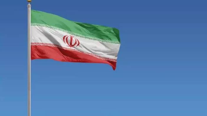 İran: ABD'yi uyarıyoruz, elimiz tetikte