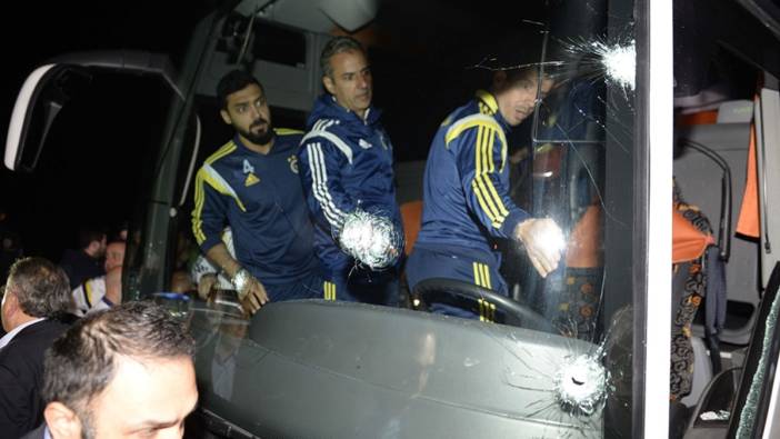 Akın Gürlek açıkladı: Fenerbahçe otobüsüne yapılan saldırı yeniden incelenecek