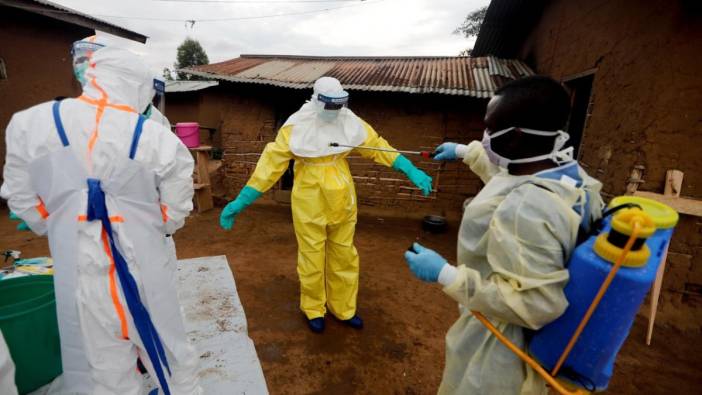 Kongo Demokratik Cumhuriyeti'nde Ebola salgınında can kaybı 702'ye yükseldi