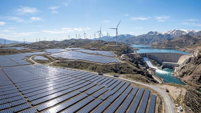 Temiz enerjide tarihi zirve: Tüm zamanların elektrik üretim rekoru kırıldı