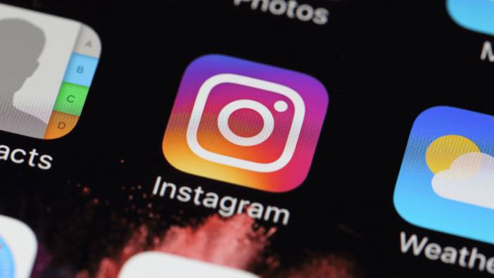 Instagram'da yıllar önceki paylaşımınızı tek bir hareketle profilinizin en başına taşıyın