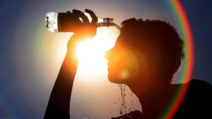 Meteoroloji saat vererek uyardı: Sıcaklıklar mevsim normallerini aşacak