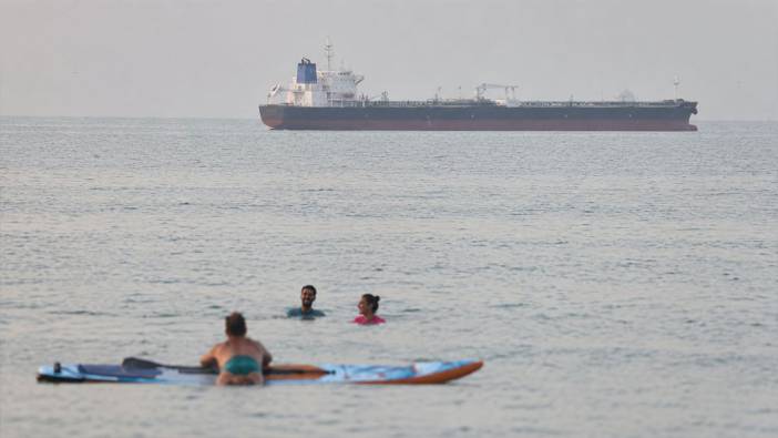 Hürmüz’de şimdi de rota krizi: İran tankerleri geri çevirdi