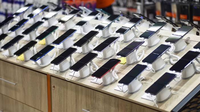 Akıllı telefon pazarı son 13 yılın en kötü dönemini yaşıyor