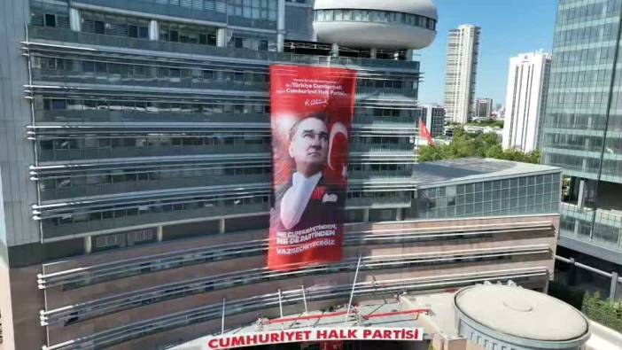 CHP Genel Merkezi'ne 