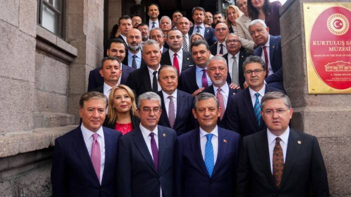 Yeni Parti'nin programı yayımlandı