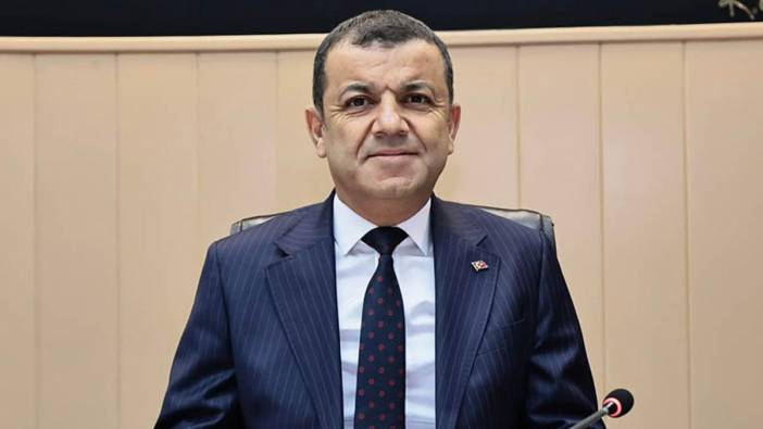 Denizli Büyükşehir Belediyesi ve 14 ilçe belediyesi CHP'den istifa etti