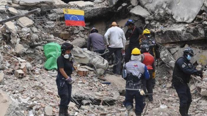 Venezuela'daki depremlerde can kaybı 6 bin 438'e yükseldi