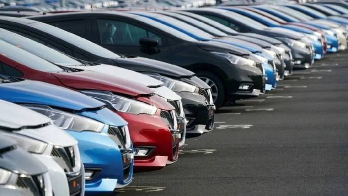 İkinci el araçlarda yeni döneme sayılı zaman kaldı! Binlerce ucuz model piyasaya iniyor