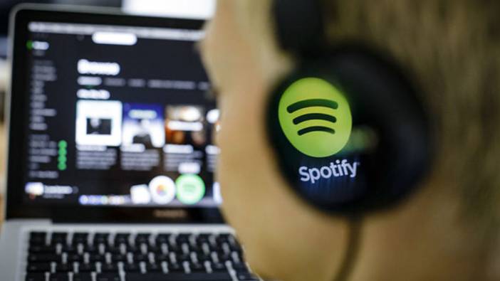 Spotify etiket koyacak: Şarkılarını defalarca dinlediğiniz şarkıcı yapay zeka olabilir