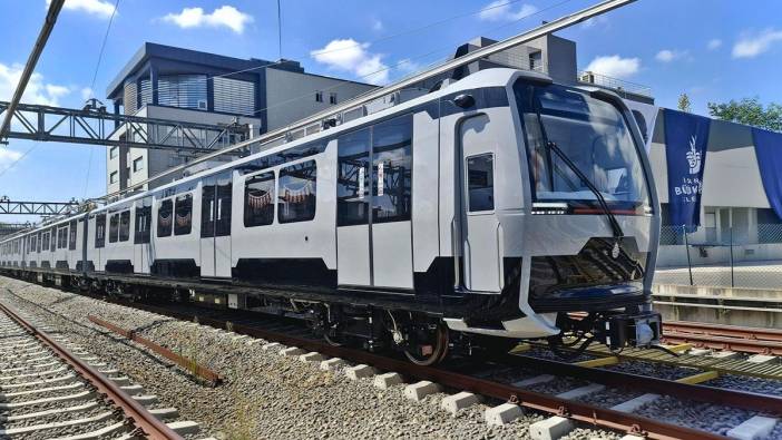 İBB'den M4 metro hattına yeni araç dopingi: İlk set teslim edildi