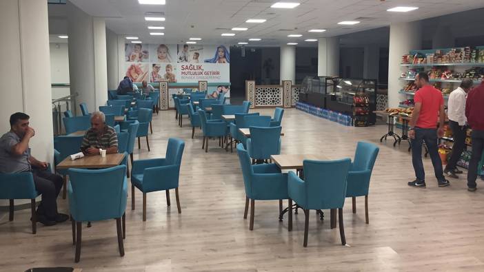 Fiyatı duyunca herkes dondu kaldı: Hastane büfesinde tek tostun bedeli dudak uçuklattı
