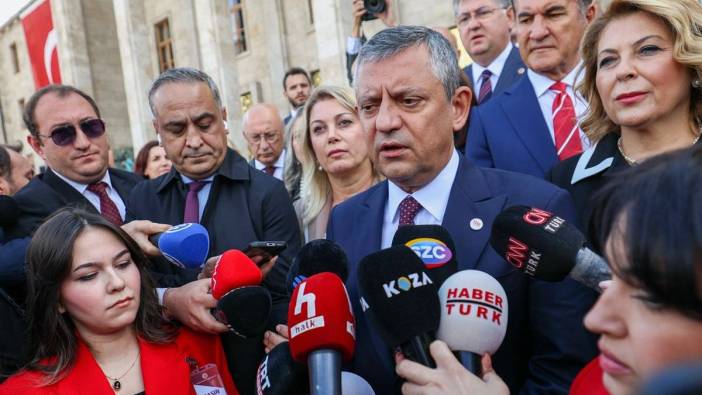 Özel, Erdoğan’ın konuşması öncesi Genel Kurul’dan ayrıldı: Dinlemeye harcayacak vaktimiz yok