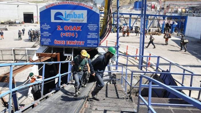 Soma'da maden ocağında göçük: 2 işçi hayatını kaybetti, 3 işçi için arama sürüyor