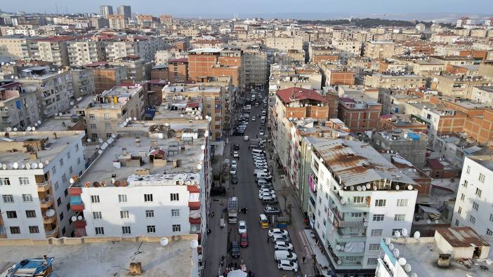 Nüfusuyla koskoca ilçeleri haritadan sildi: Tek bir mahallede 151 bin kişi yaşıyor
