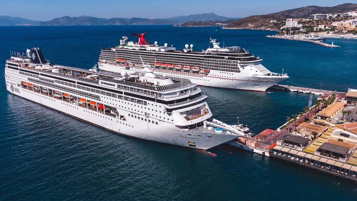 İstanbul ve İzmir için rezervasyon kuyruğu: 2027'de kruvaziyer turizminde 30 milyon euro hedefi